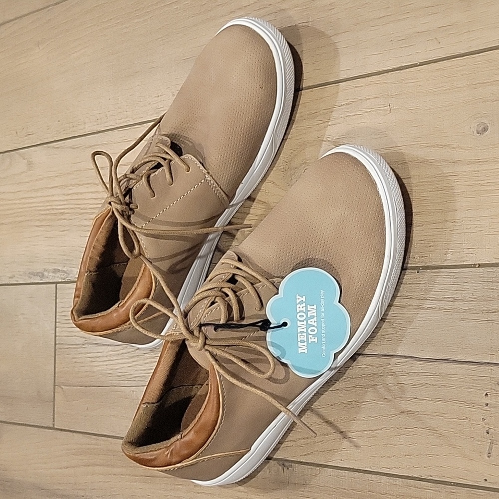 Sonoma Good For Life Memory Foam Tan Suede Sneakers - Size 5 - NWT